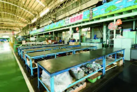 自社工場。いつも整理整頓されピカピカの状態です。